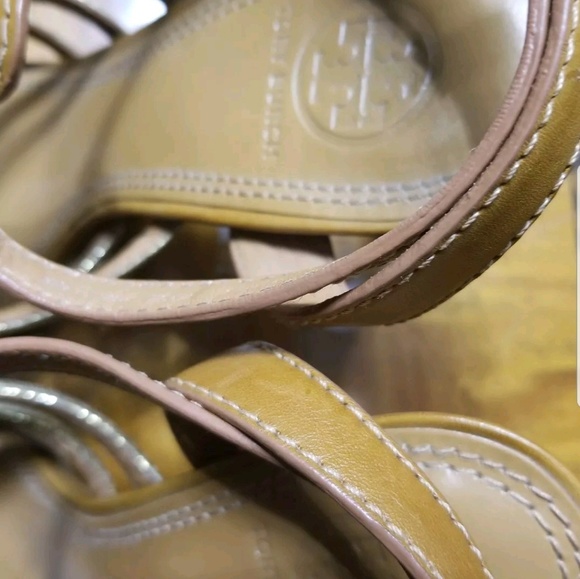 Tory Burch Charlene gold brown sandles - Picture 8 of 8